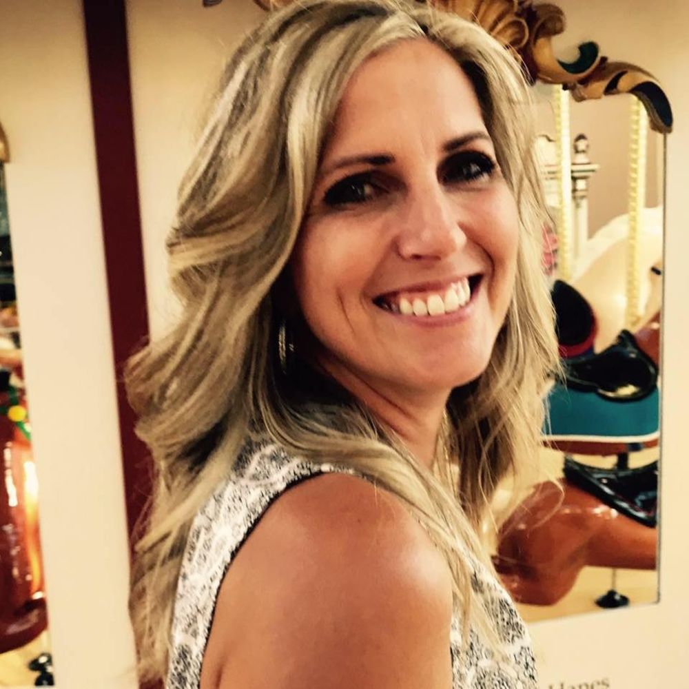 Meet your Posher, Jennifer